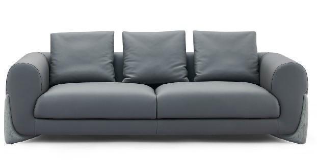 The Arlo Sofa