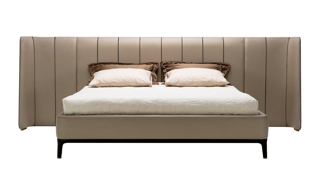 Bella Boudoir Bed