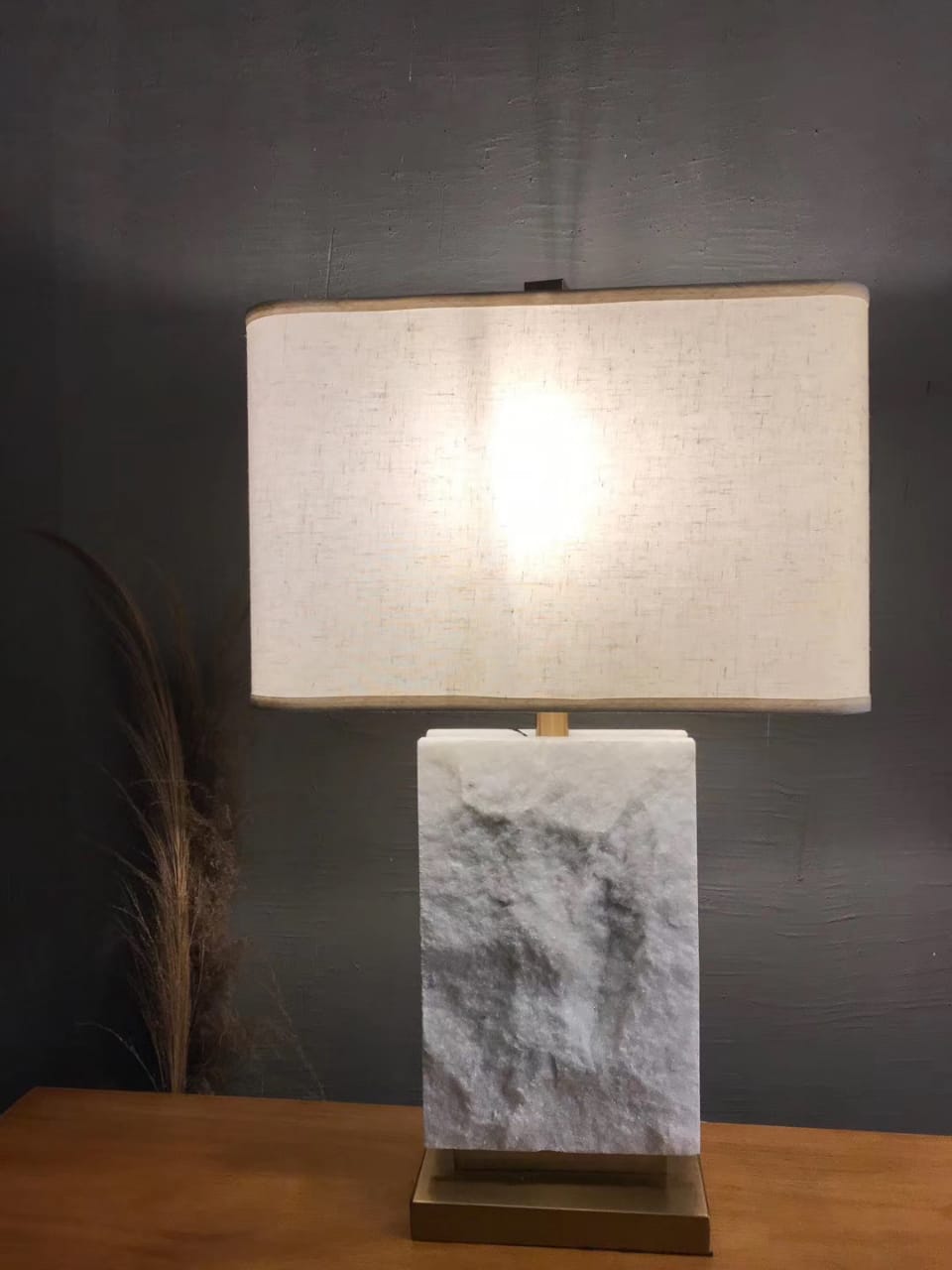 Sleek Marble-Finish lamp